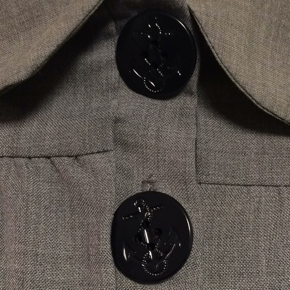 SOLD Vintage Urban Outfitters Gray Cape Modern - Picture 6 of 7